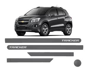 FRISO LATERAL CHEVROLET TRACKER CINZA CYBER